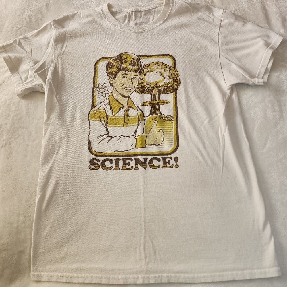 Threadless Off White Tshirt With Science Nuclear Bomb Graphic Size Medium